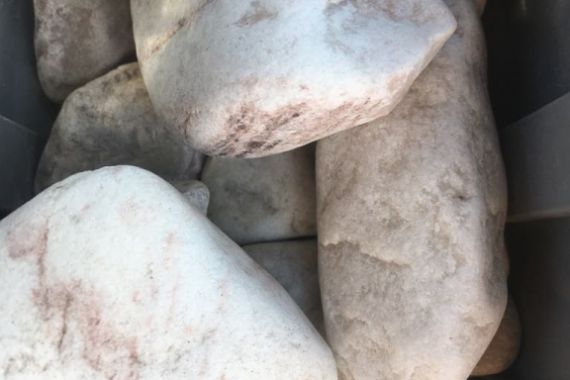 Vápenec růžový 2 - 8 cm